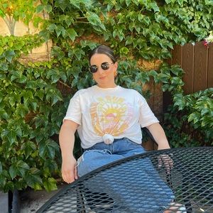 Meet your Posher, Monica